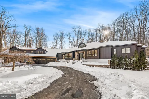 $2,400,000 | 2800 Horseshoe Trail, Chester Springs, PA 19425