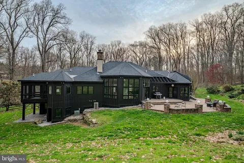 $2,199,000 | 2800 Horseshoe Trail, Chester Springs, PA 19425