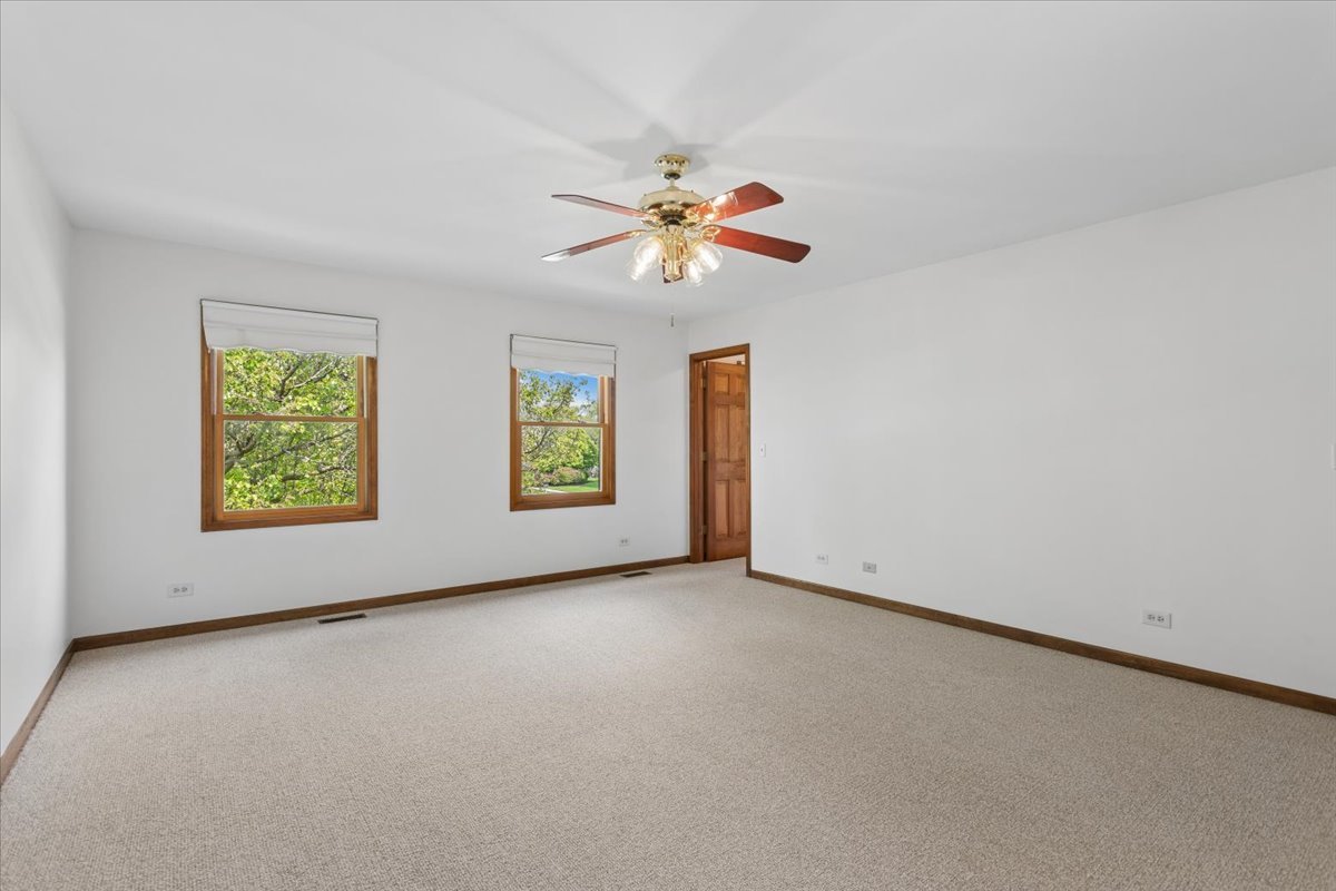 2228 Snapdragon Road Naperville, IL 60564 - Photo 14 of 39