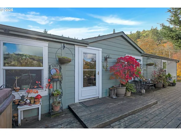 $550,000 | 624 Willis Creek Road, Winston, OR 97496