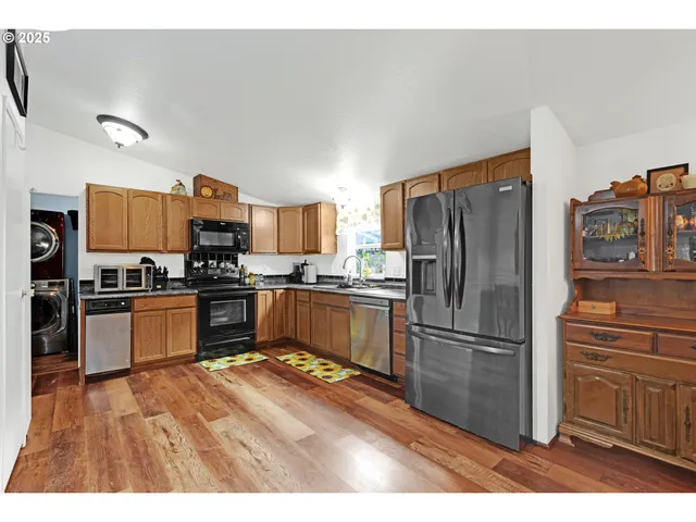 $625,000 | 624 Willis Creek Road, Winston, OR 97496