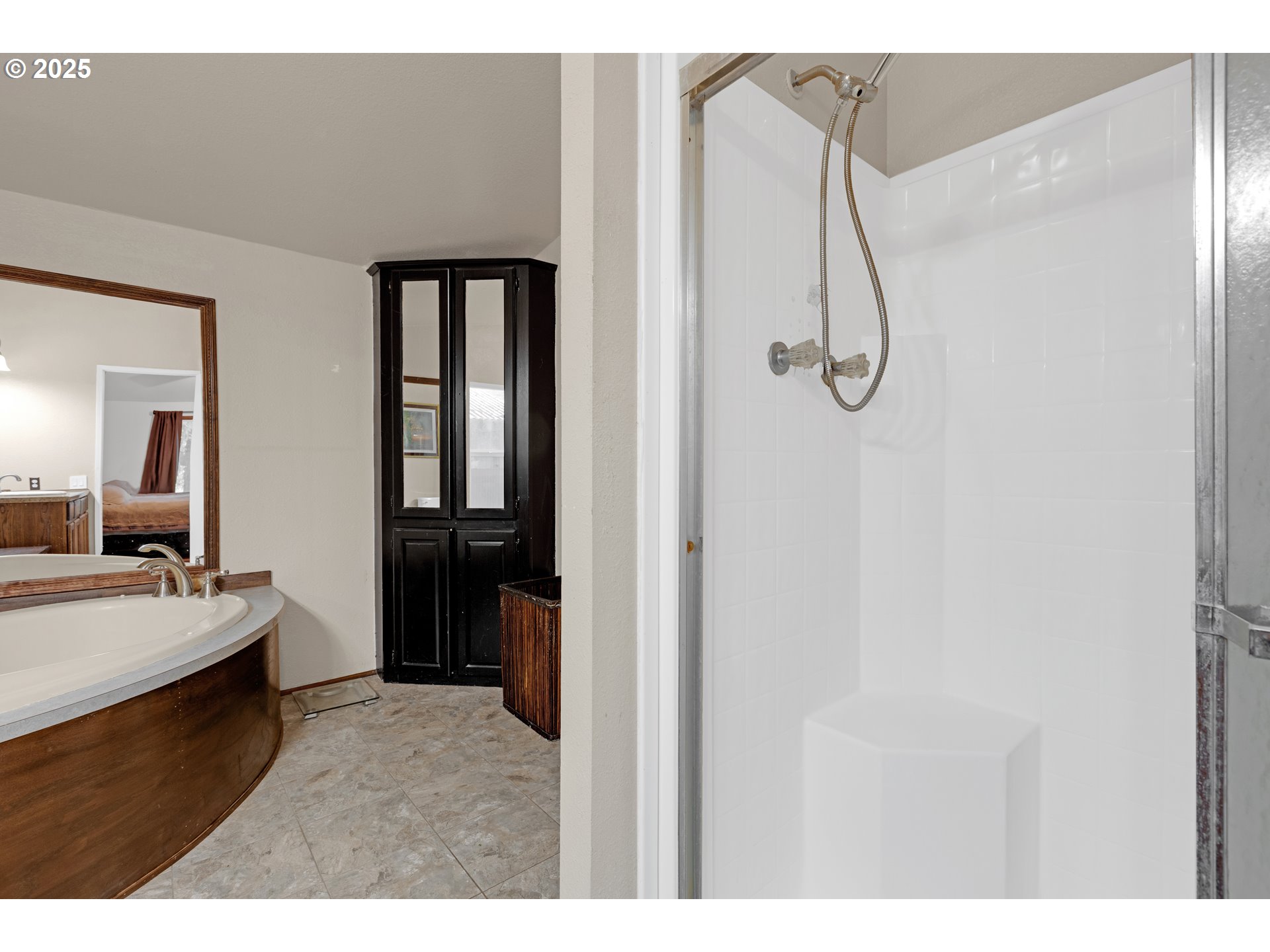 624 Willis Creek Road Winston, OR 97496 - Photo 19 of 48