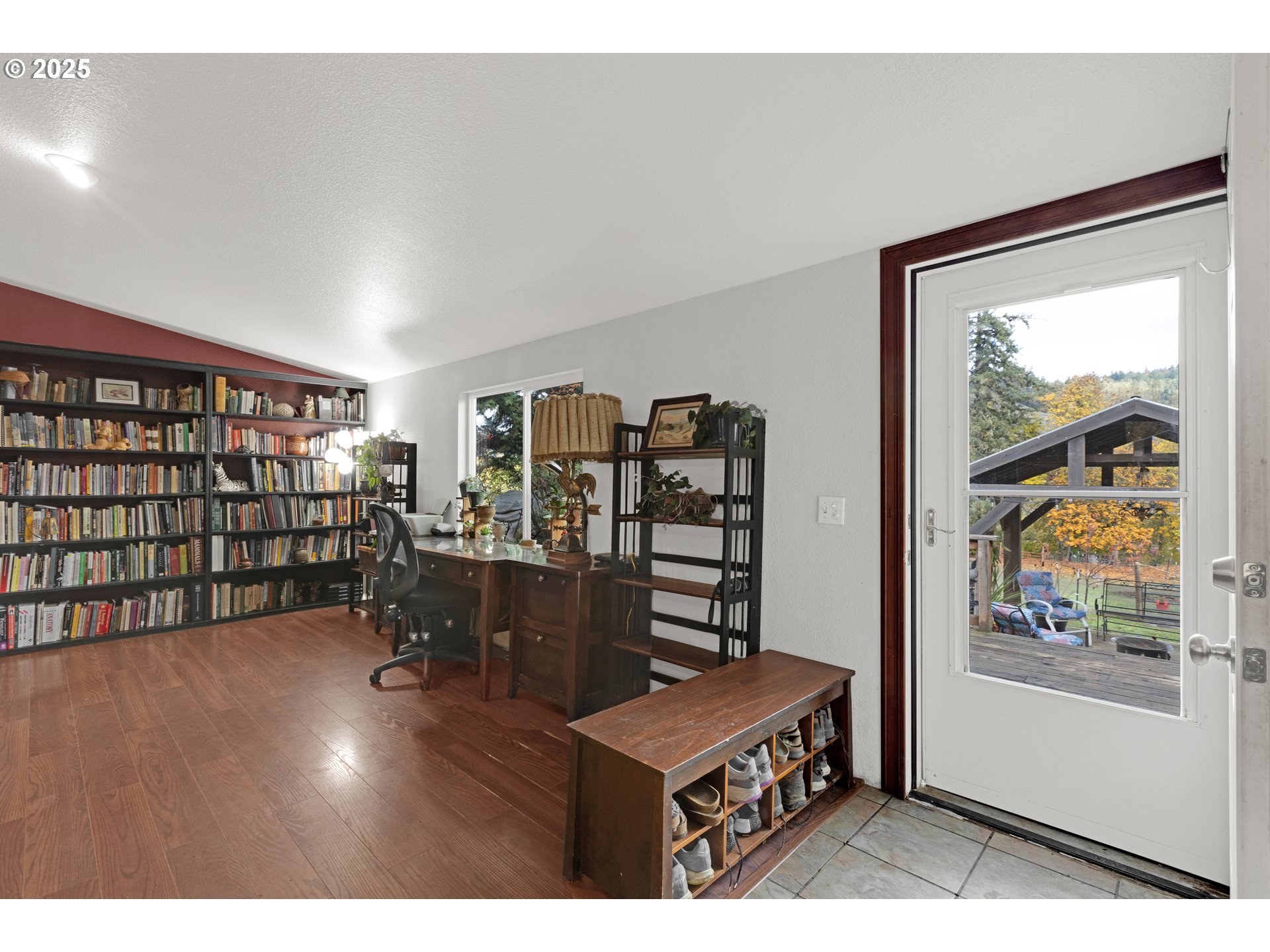 624 Willis Creek Road Winston, OR 97496 - Photo 2 of 48