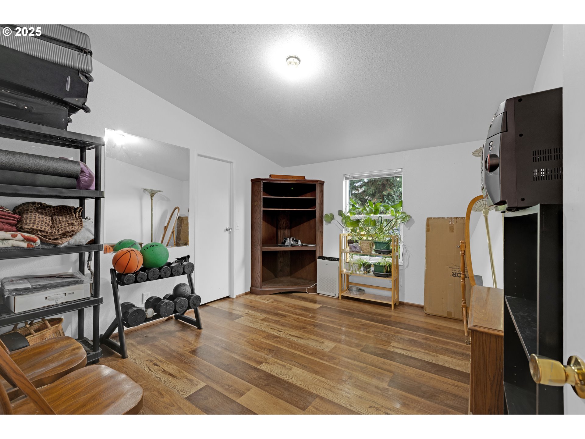 624 Willis Creek Road Winston, OR 97496 - Photo 23 of 48