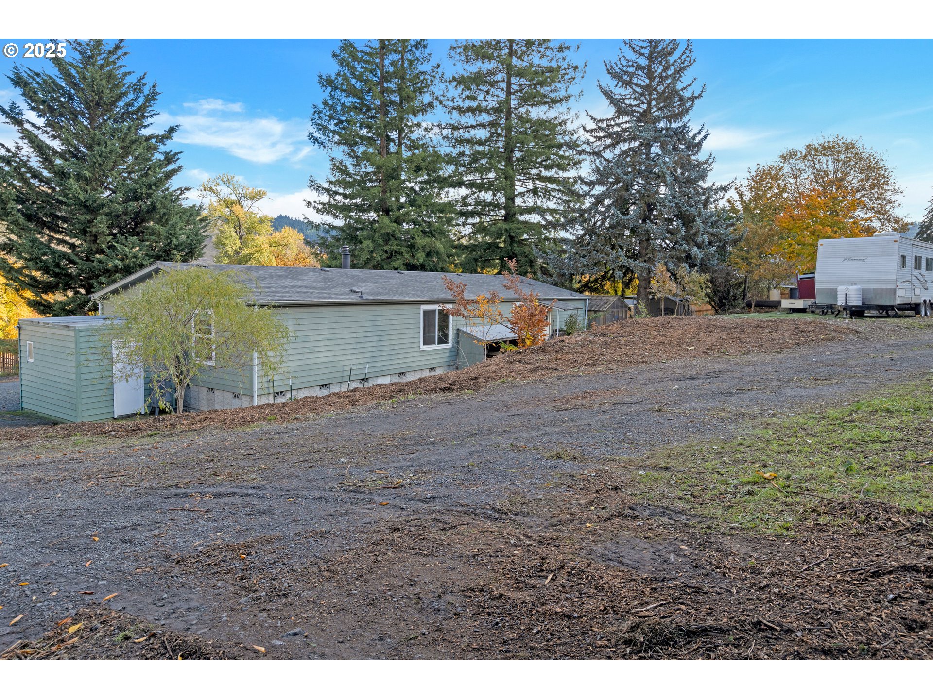 624 Willis Creek Road Winston, OR 97496 - Photo 45 of 48