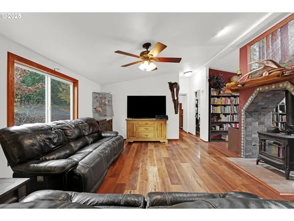 $550,000 | 624 Willis Creek Road, Winston, OR 97496