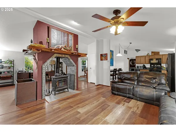 $550,000 | 624 Willis Creek Road, Winston, OR 97496