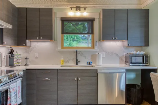 $1,395,000 | 66 Townsend Avenue, Boothbay Harbor, ME 04538