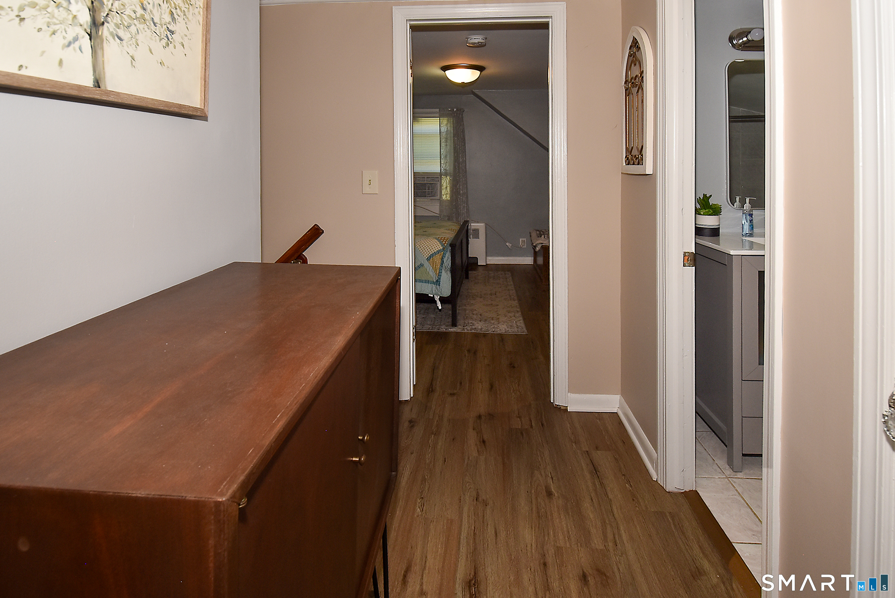 82 Rood Avenue Windsor, CT 06095 - Photo 19 of 29