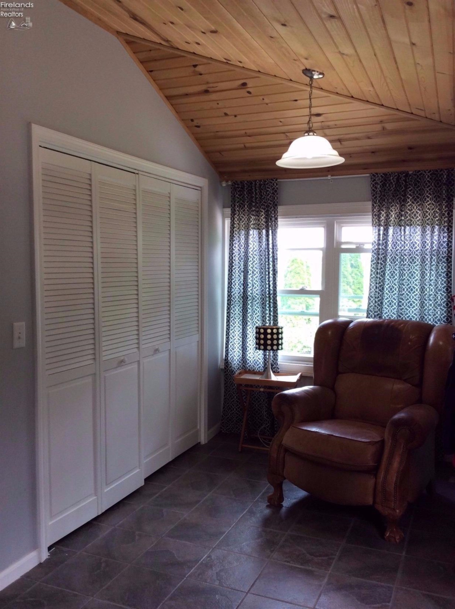 1932 Baker Road Fremont, OH 43420 - Photo 5 of 10 Gallery Image 5