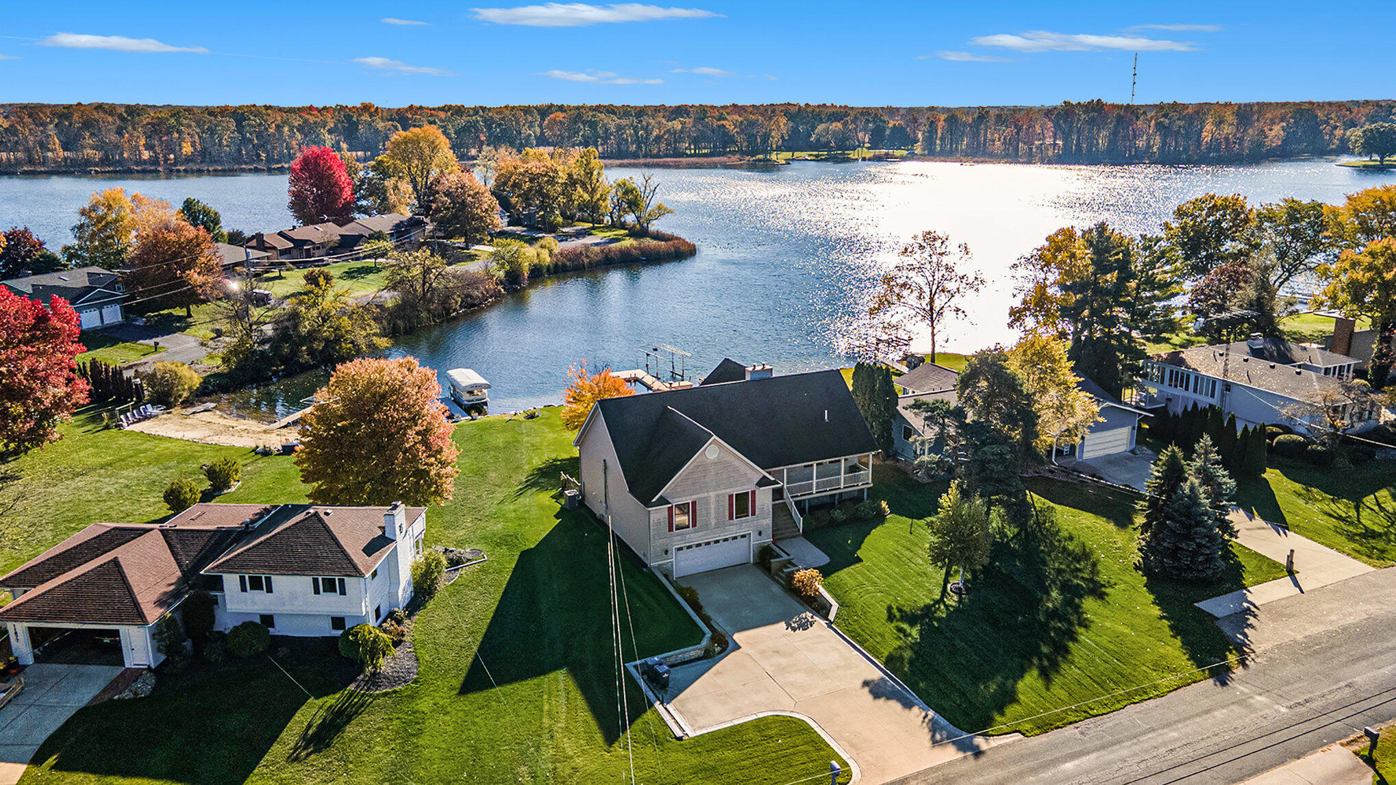 11911 Highview Shores Vicksburg, MI 49097 - Photo 4 of 46 042_dji_0899_894