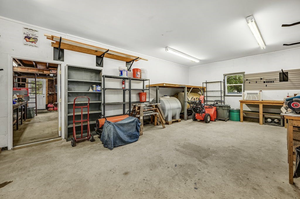 84 Pine Swamp Road Cumberland, RI 02864 - Photo 34 of 41