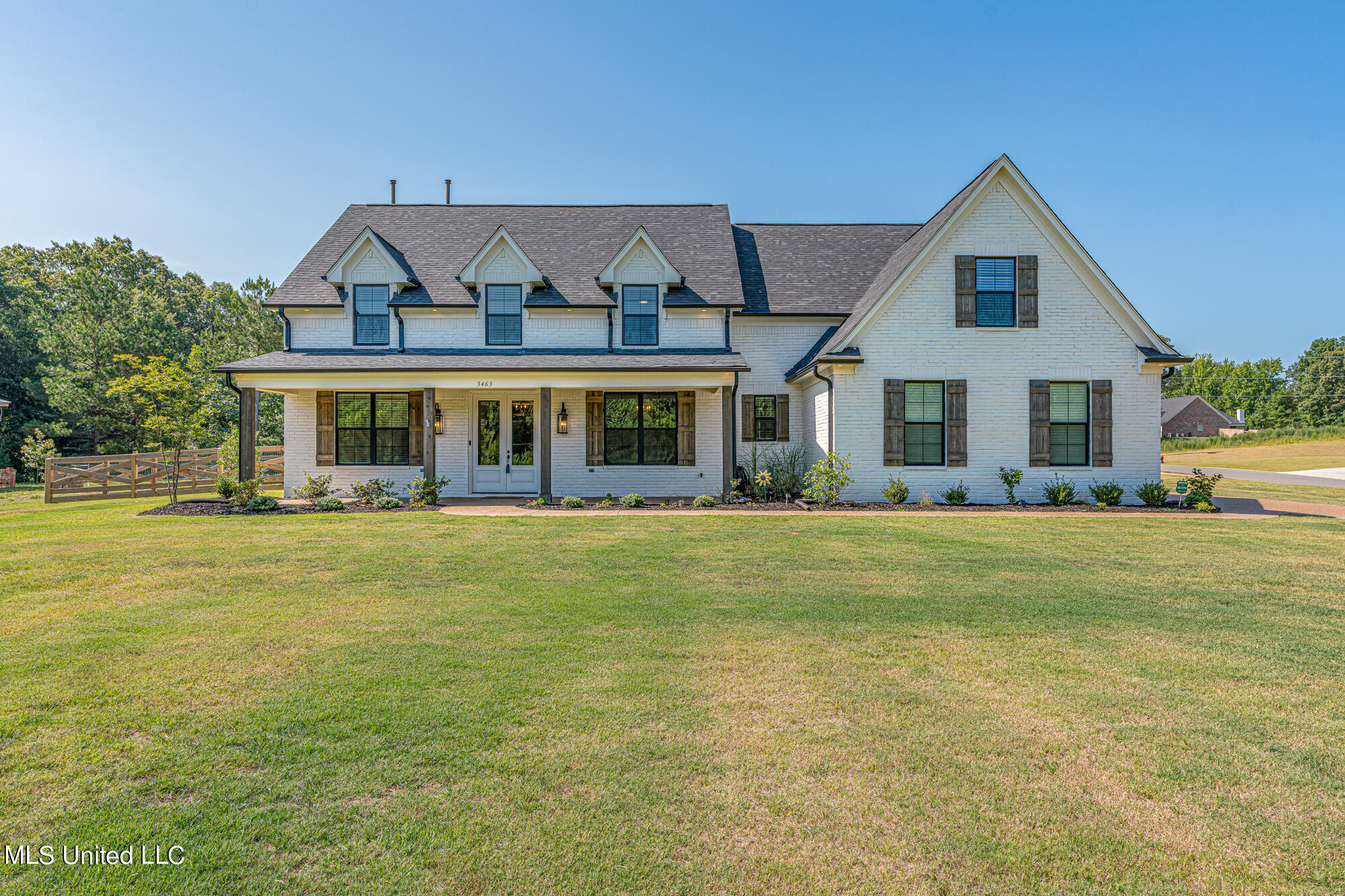 3463 Bright Road Hernando, MS 38632 - Photo 1 of 48 227209_1-snapsold-screen-3463-bright