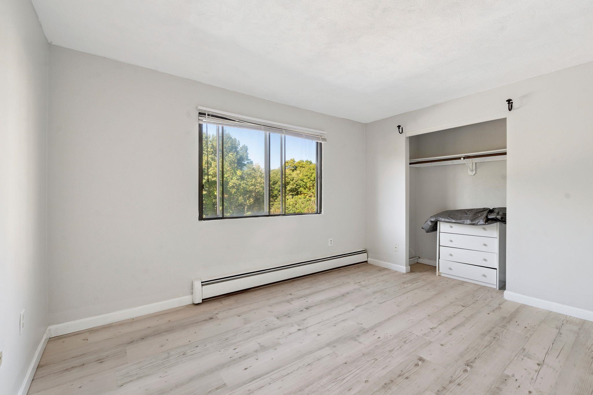 35 Andrew Street, Unit 12 Manchester, NH 03104 - Photo 12 of 25