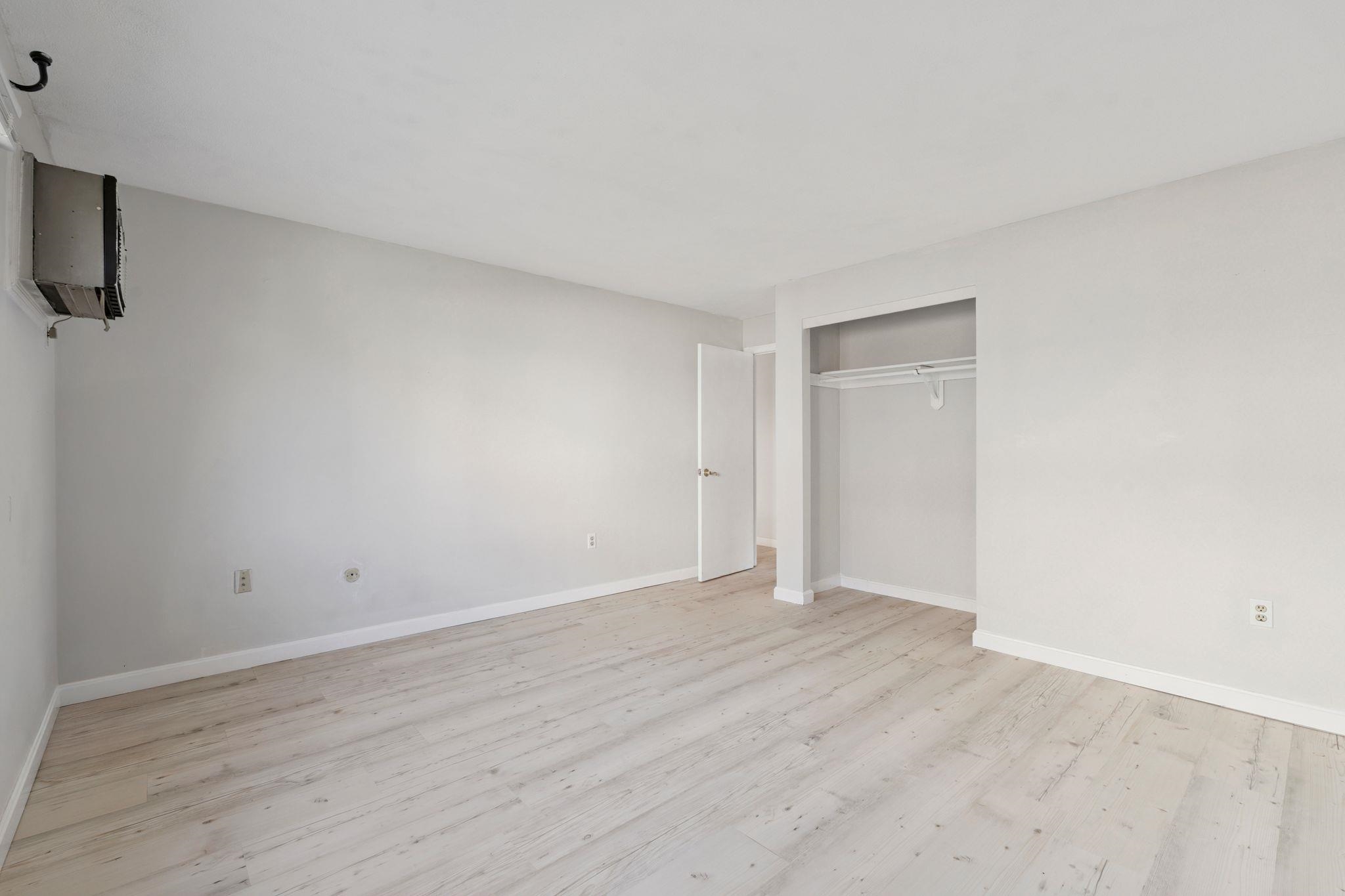 35 Andrew Street, Unit 12 Manchester, NH 03104 - Photo 14 of 25