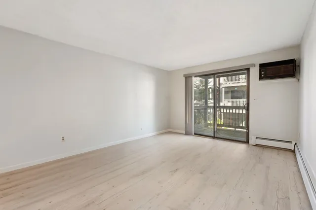 $250,000 | 35 Andrew Street, Unit 12, Manchester, NH 03104