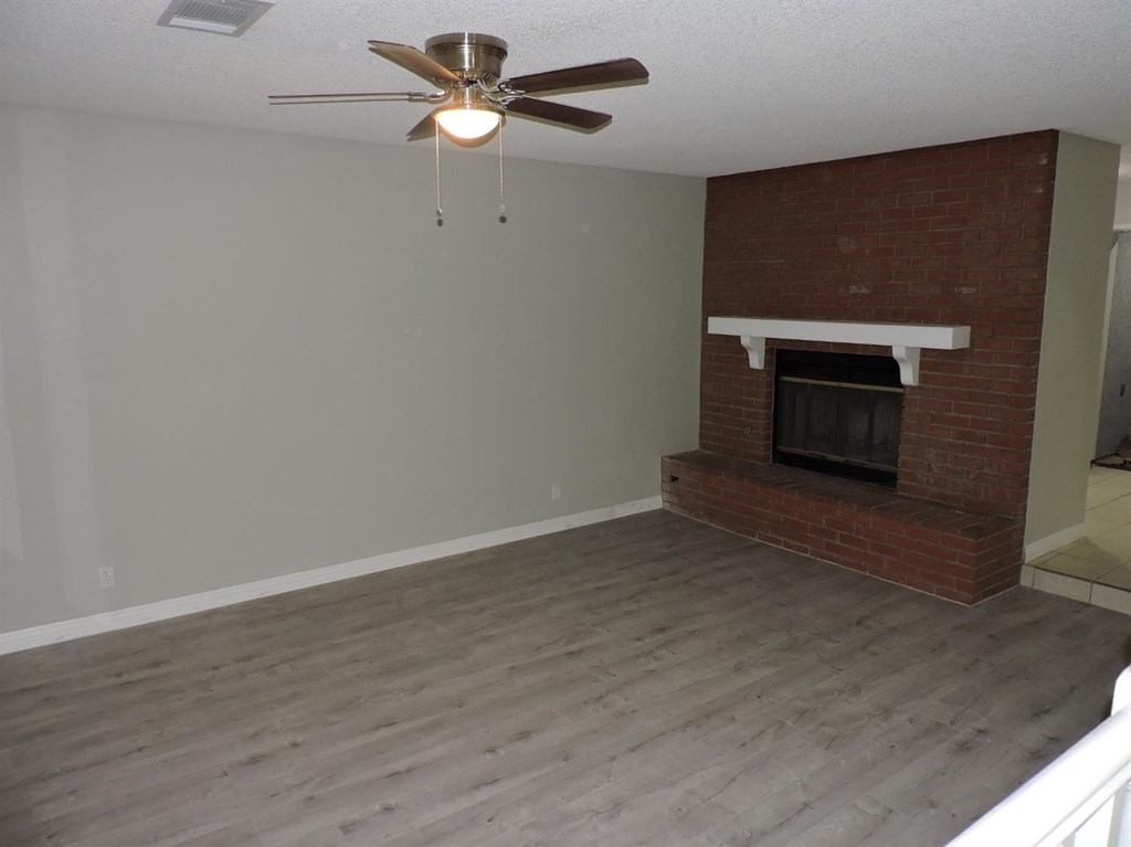 15880 Elcona Place Victorville, CA 92395 - Photo 21 of 43