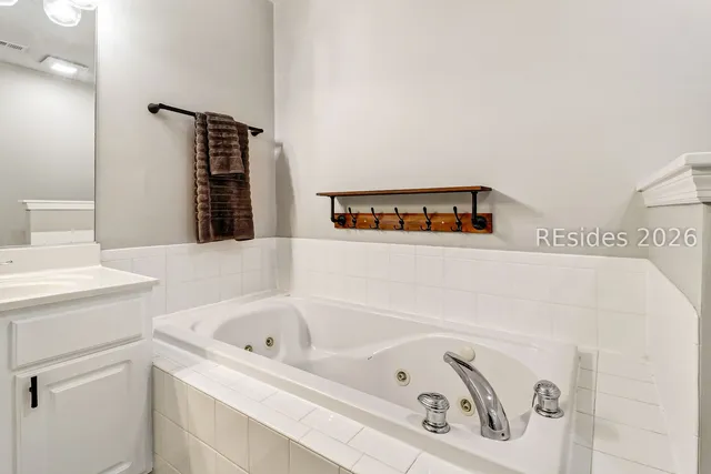 $379,500 | 43 Lake Linden Lane, Unit 43, Bluffton, SC 29910