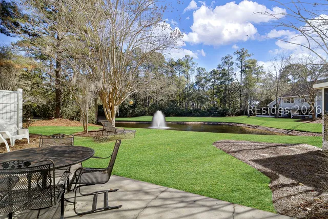 $379,500 | 43 Lake Linden Lane, Unit 43, Bluffton, SC 29910