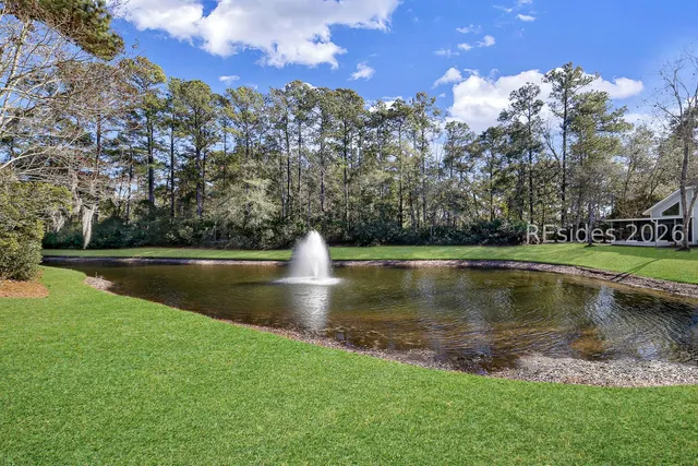 $379,500 | 43 Lake Linden Lane, Unit 43, Bluffton, SC 29910