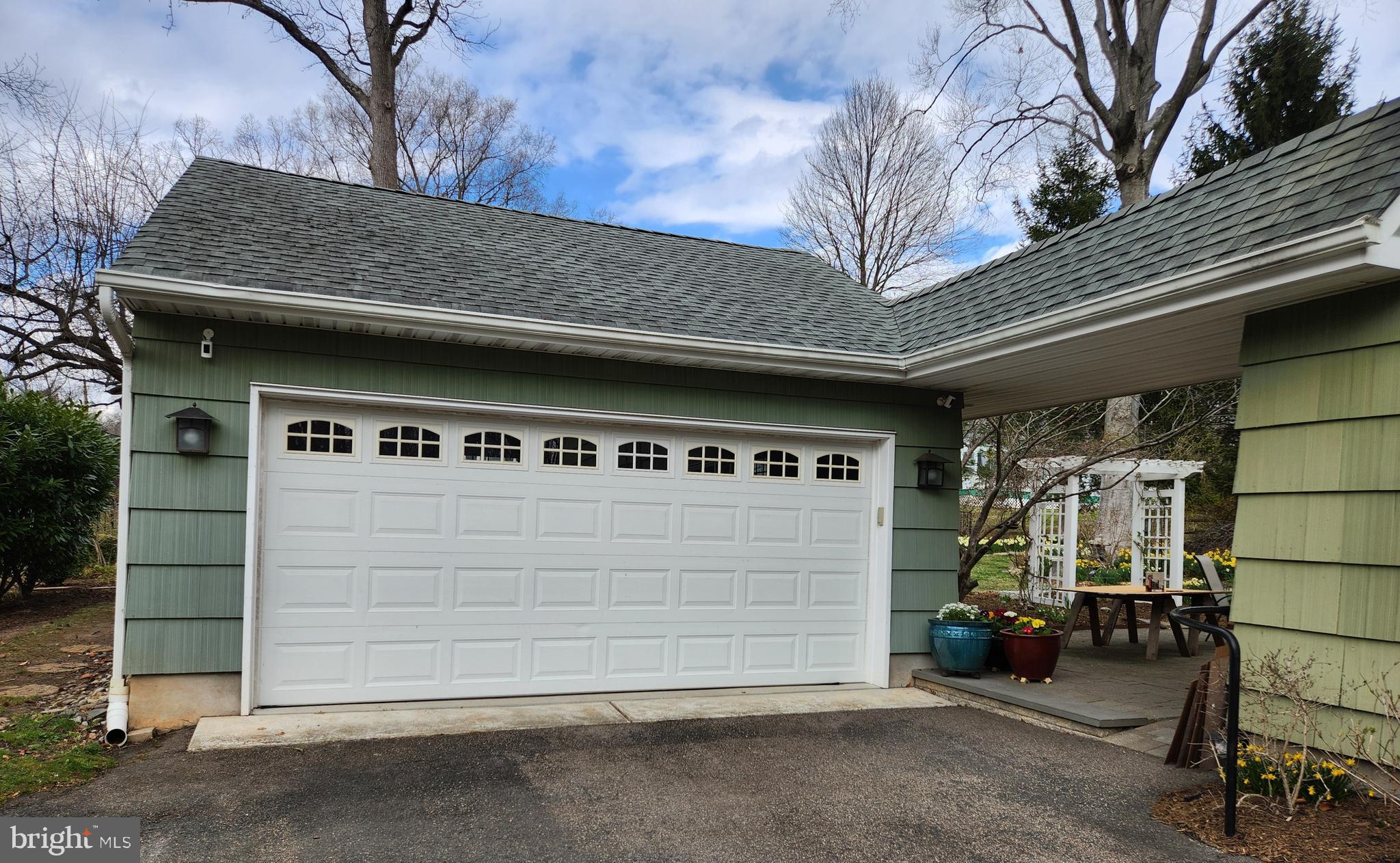 27 Farm Road Ewing, NJ 08638 - Photo 35 of 47 a front view of a building with garage