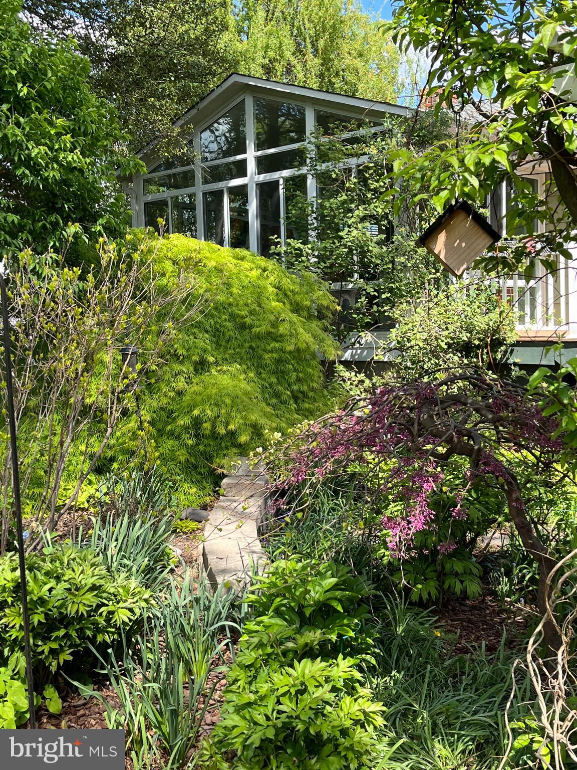 27 Farm Road Ewing, NJ 08638 - Photo 42 of 47 a house view with a garden space