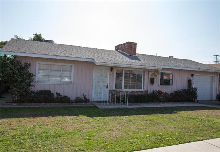 357 Manning Avenue Reedley, CA 93654 - Photo 1 of 27