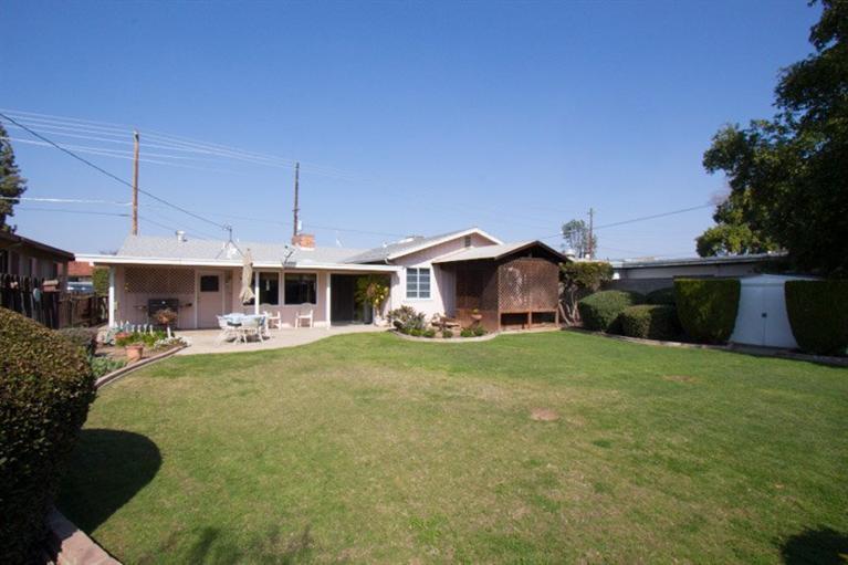 357 Manning Avenue Reedley, CA 93654 - Photo 26 of 27