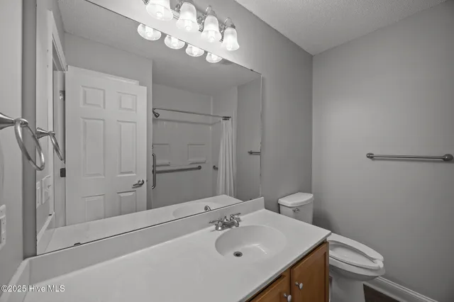 $159,900 | 4225 Dudleys Grant Drive, Unit F, Winterville, NC 28590