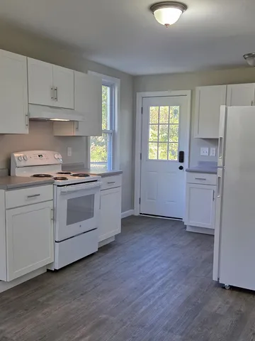 $1,275 | 16 Preston Street, Unit 1A, Hillsborough, NH 03244