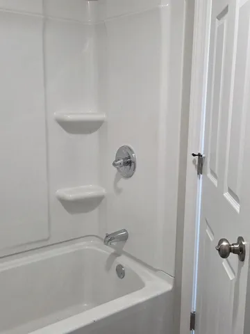 $1,275 | 16 Preston Street, Unit 1A, Hillsborough, NH 03244