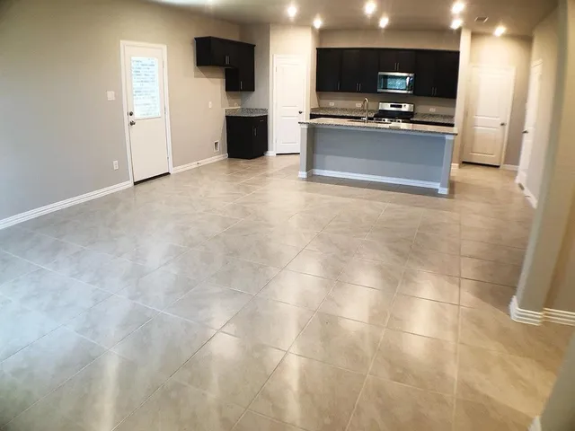 $2,400 | 4117 Bullwhip Creek Lane, Sachse, TX 75048