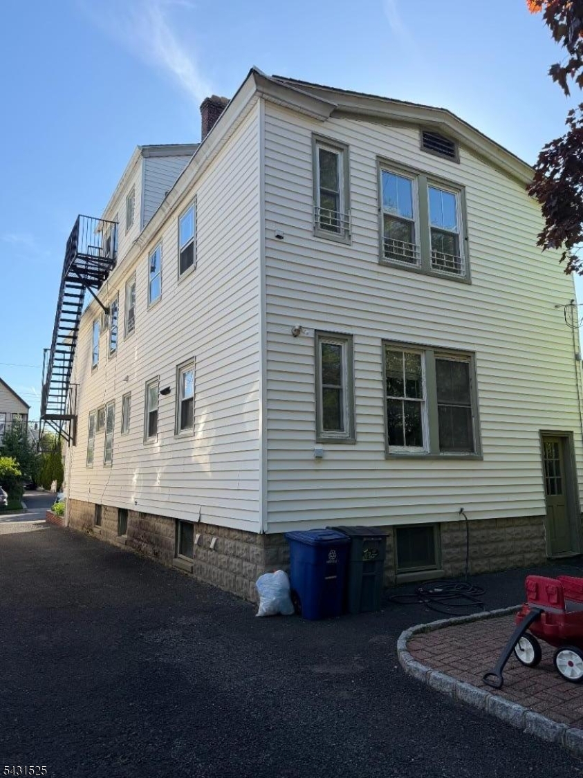 19 Rosedale Avenue, Unit 2 Millburn, NJ 07041 - Photo 3 of 4