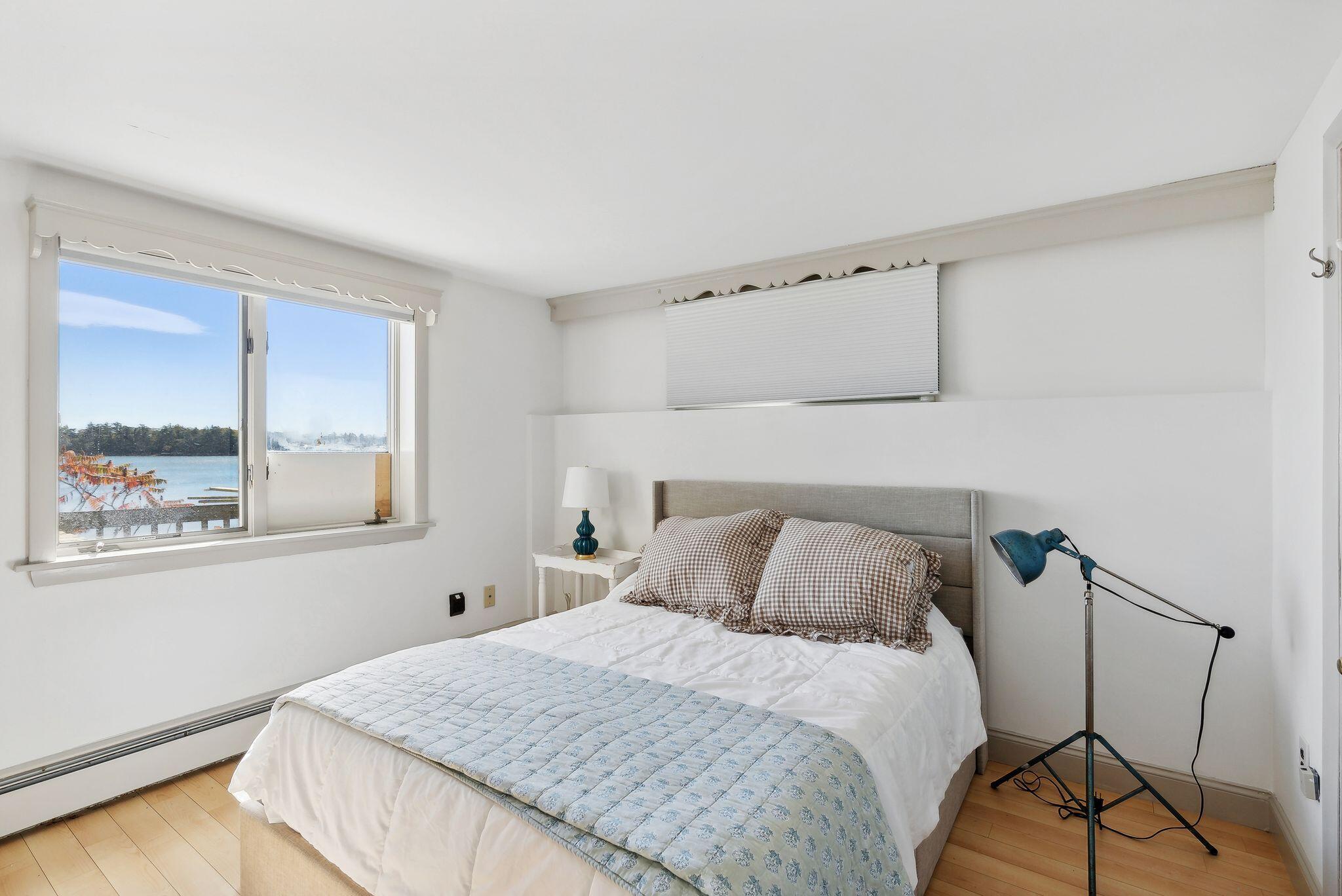 58 Maquoit Drive Freeport, ME 04032 - Photo 27 of 55 mls_DSC02408