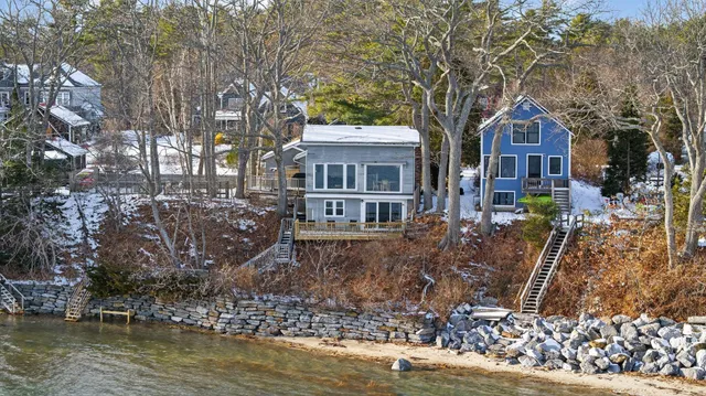 $1,100,000 | 58 Maquoit Drive, Freeport, ME 04032