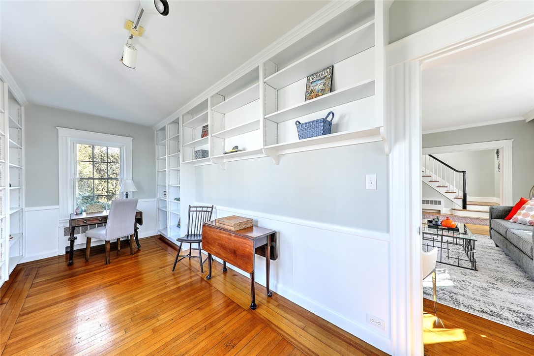 9 Lowden Street Pawtucket, RI 02860 - Photo 12 of 40