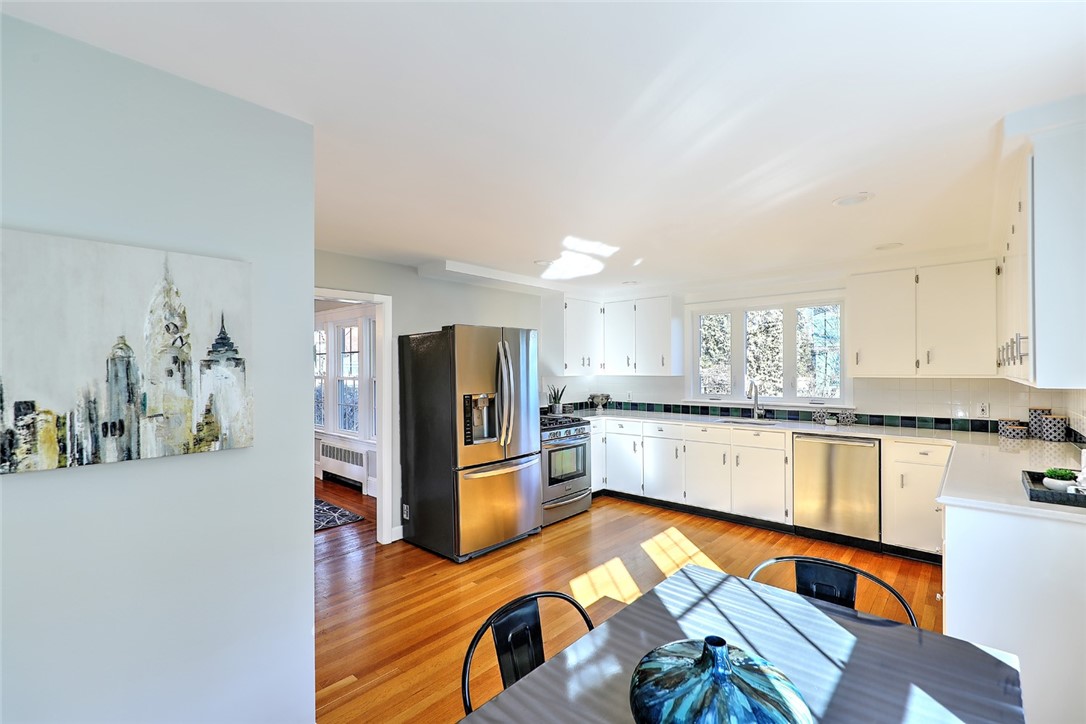 9 Lowden Street Pawtucket, RI 02860 - Photo 18 of 40