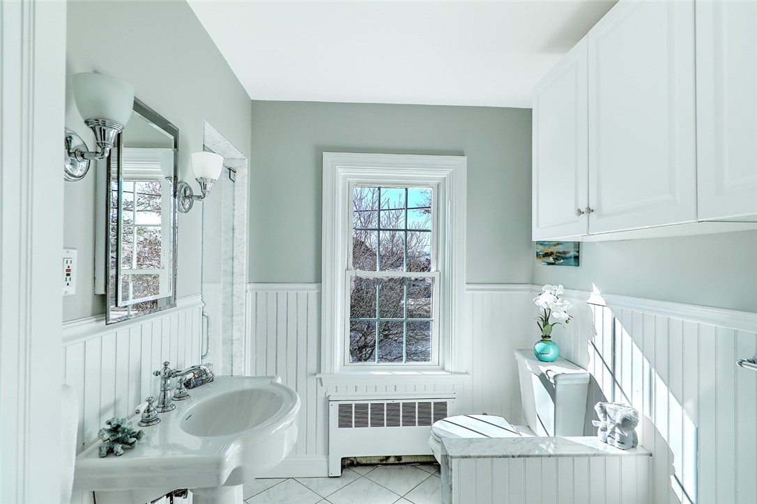 9 Lowden Street Pawtucket, RI 02860 - Photo 30 of 40