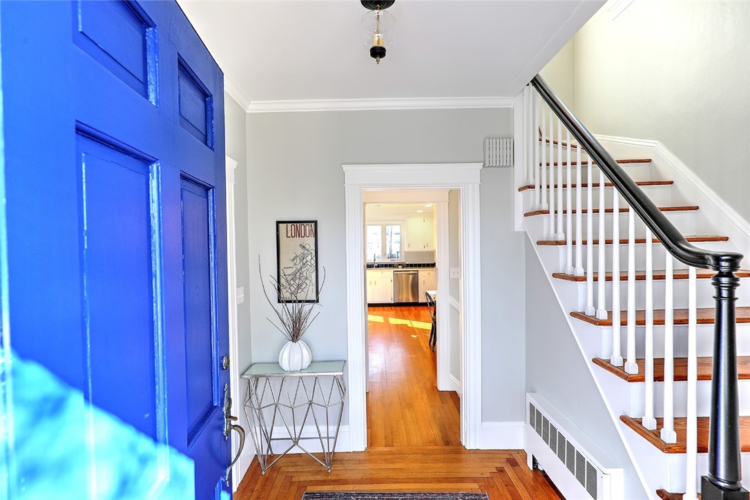 9 Lowden Street Pawtucket, RI 02860 - Photo 3 of 40