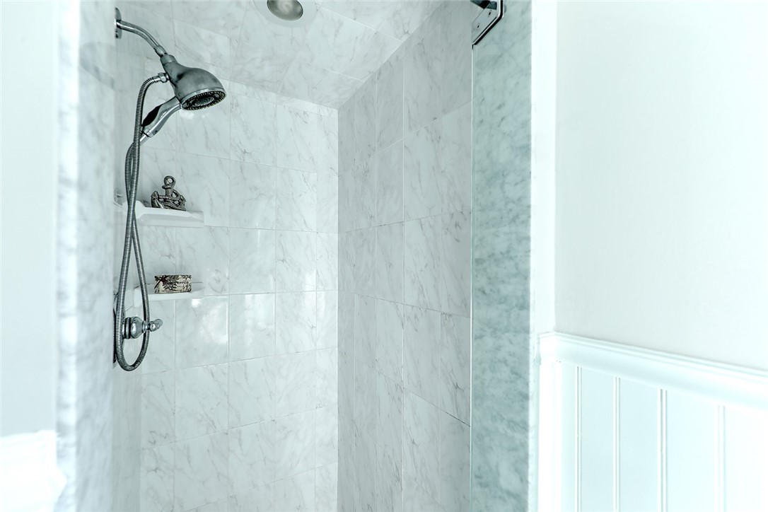 9 Lowden Street Pawtucket, RI 02860 - Photo 31 of 40