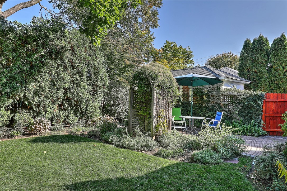 9 Lowden Street Pawtucket, RI 02860 - Photo 39 of 40