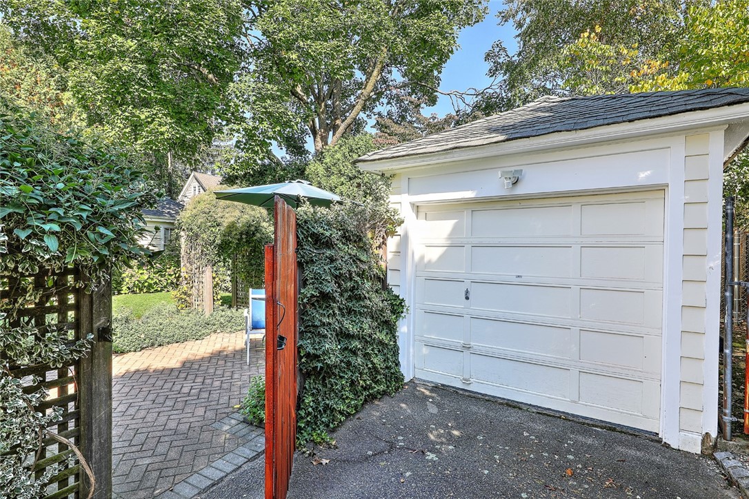 9 Lowden Street Pawtucket, RI 02860 - Photo 40 of 40