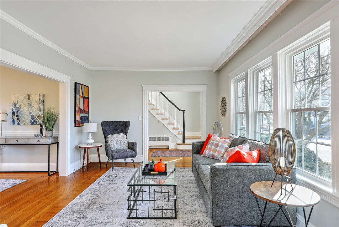 9 Lowden Street Pawtucket, RI 02860 - Photo 10 of 40