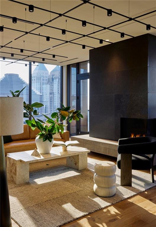 1081 Juniper Street Northeast, Unit JUNIPER 2C Atlanta, GA 30309 - Photo 20 of 31