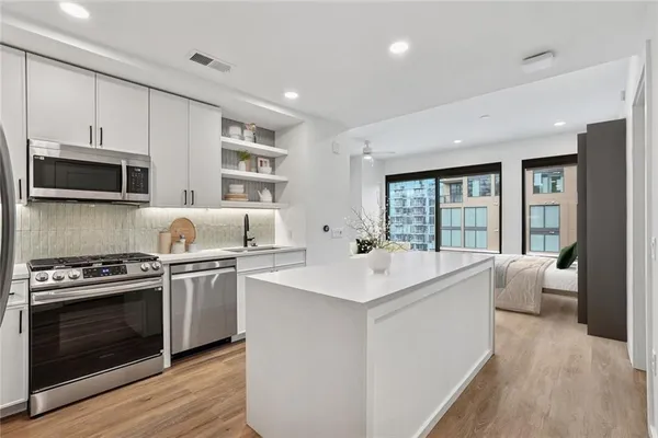 $4,096 | 1081 Juniper Street Northeast, Unit JUNIPER 2C, Atlanta, GA 30309