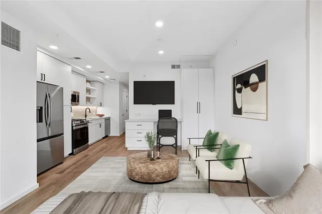 $4,457 | 1081 Juniper Street Northeast, Unit JUNIPER 2C, Atlanta, GA 30309