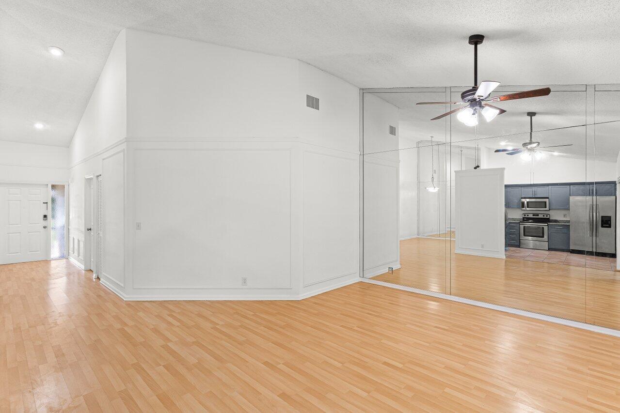 9272 Ketay Circle Boca Raton, FL 33428 - Photo 15 of 32 012-9272KetayCircle-BocaRaton-FL-33428-S