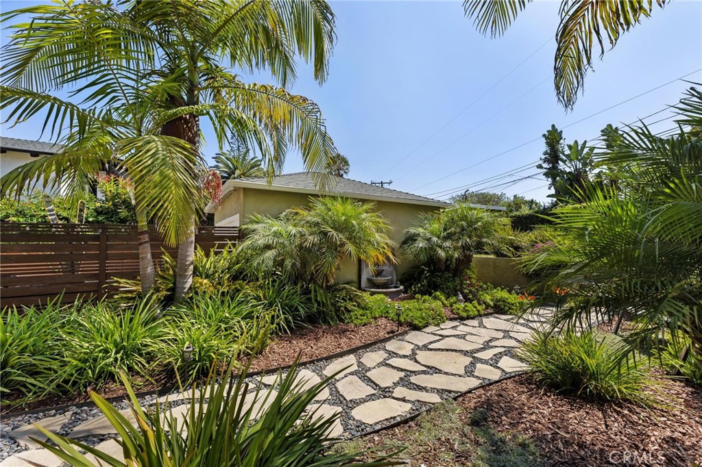 714 Avenue D Redondo Beach, CA 90277 - Photo 22 of 47 a close up of a plant in a garden