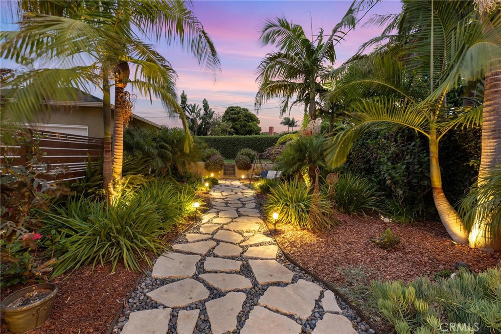 714 Avenue D Redondo Beach, CA 90277 - Photo 45 of 47 a view of a yard with plants
