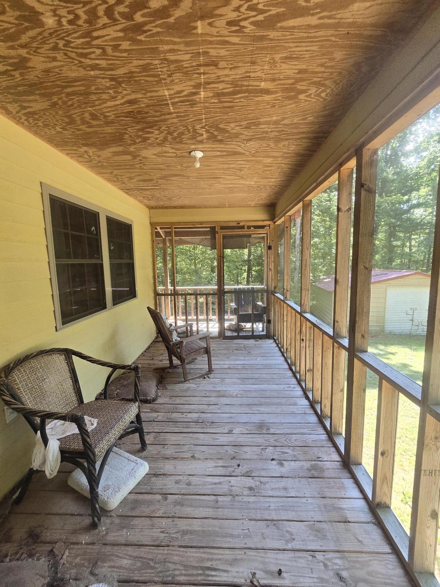 333 Raven Cliff Road Graysville, TN 37338 - Photo 2 of 14 20240809_110200